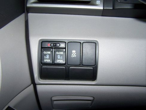 Used 2012 Honda Odyssey EX image 10