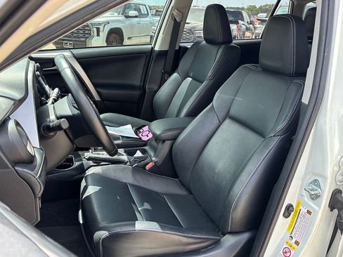 Used 2016 Toyota RAV4 Limited FWD image 7