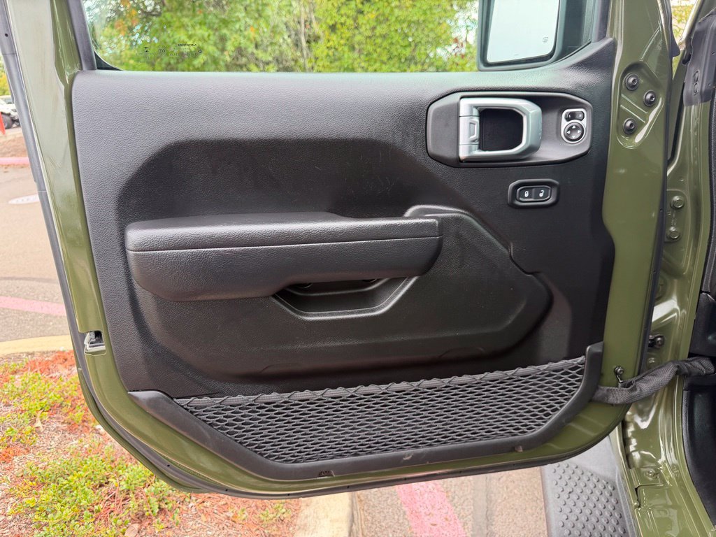 Used 2023 Jeep Wrangler Unlimited Sport AWD/4WD image 12