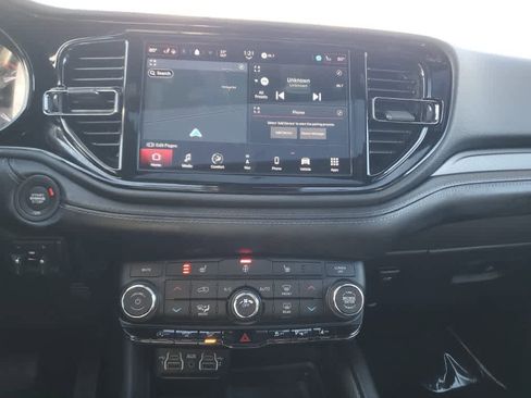 Used 2022 Dodge Durango GT image 21