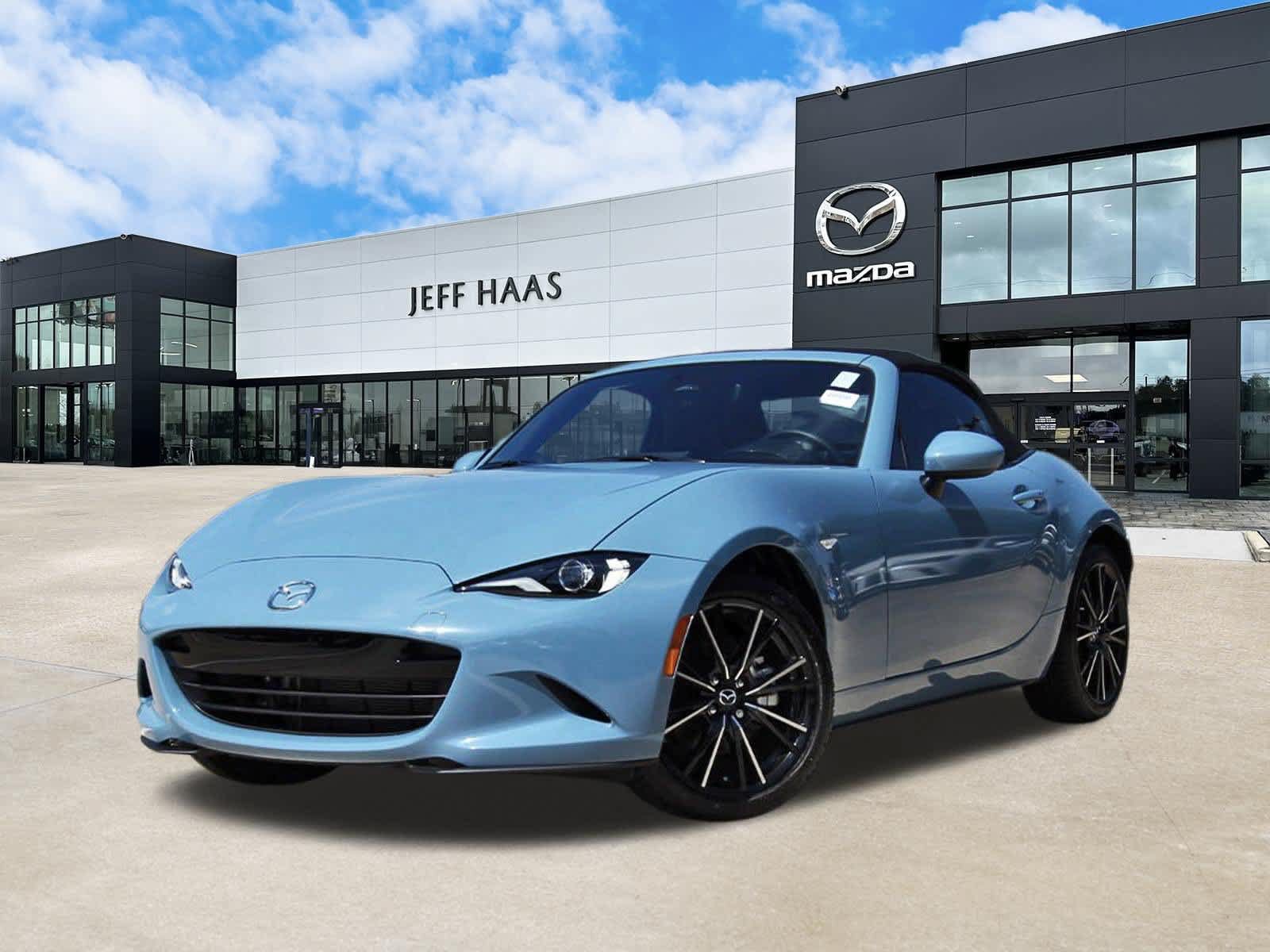 Used 2024 MAZDA MX-5 Miata Grand Touring RWD image 1