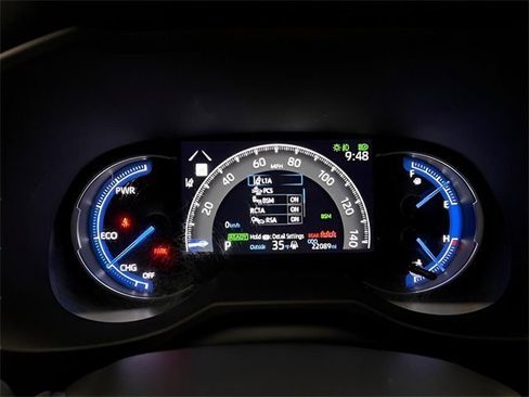 Used 2024 Toyota RAV4 LE image 17
