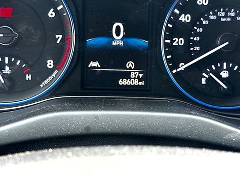 Used 2023 Hyundai Kona SEL FWD image 6