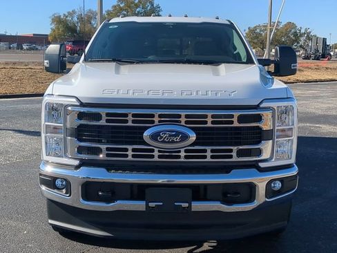 New 2026 Ford F350 XL w/ XL Chrome Package AWD/4WD image 3