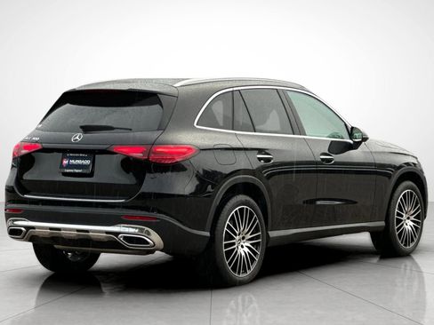 Certified 2025 Mercedes-Benz GLC 300 image 2