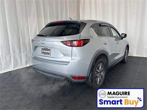 Used 2017 MAZDA CX-5 Touring w/ Preferred Equipment Package image 27
