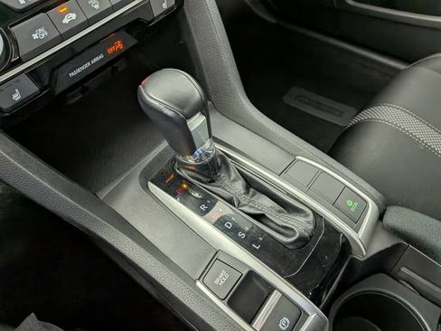 Used 2019 Honda Civic EX image 18