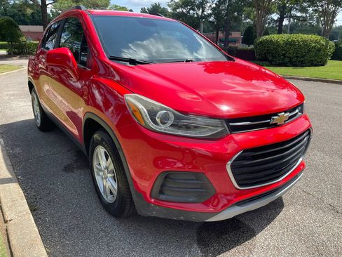 Used 2018 Chevrolet Trax LT FWD image 7