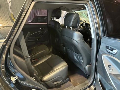 Used 2017 Hyundai Santa Fe Limited image 12