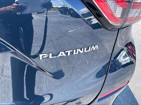Used 2018 Nissan Murano Platinum w/ Cargo Package FWD image 24