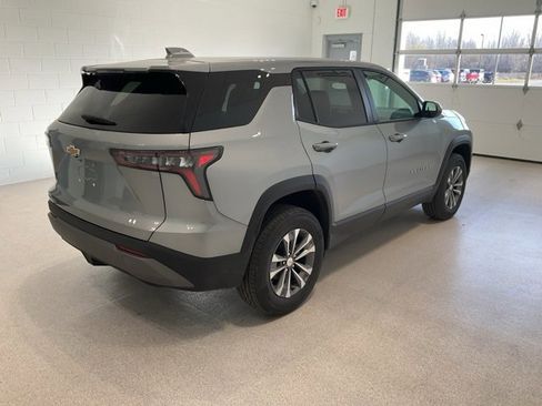 New 2026 Chevrolet Equinox LT w/ Convenience Package II image 6