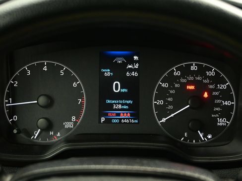 Used 2024 Toyota Corolla LE FWD image 22