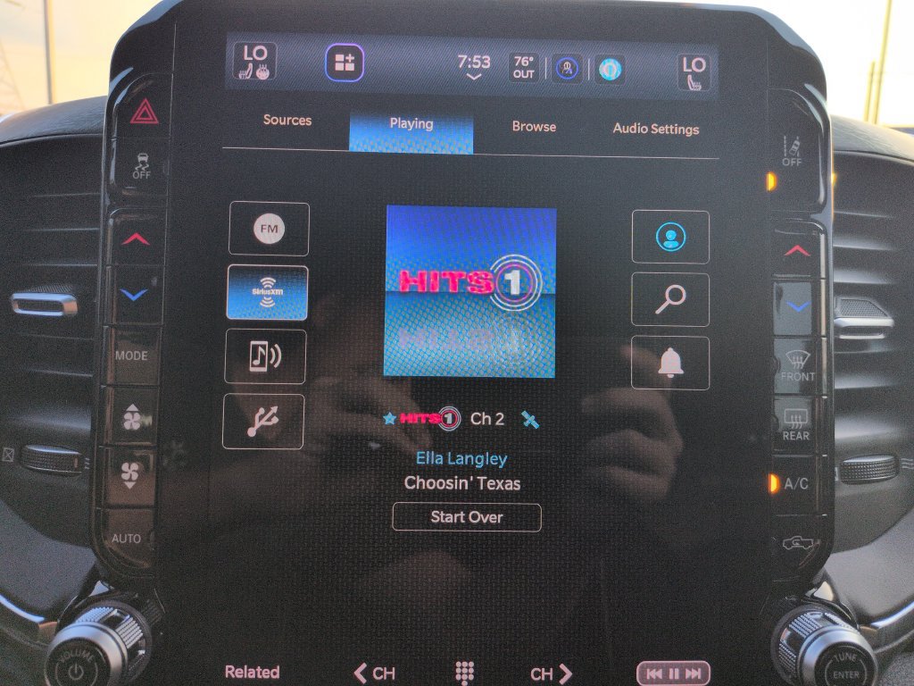 Used 2026 RAM 1500 Laramie AWD/4WD image 19