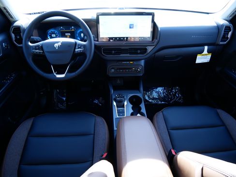 New 2025 Ford Bronco Sport Outer Banks w/ Outer Banks Tech Package+ image 7