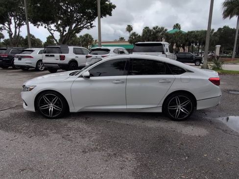 Used 2021 Honda Accord Touring image 4