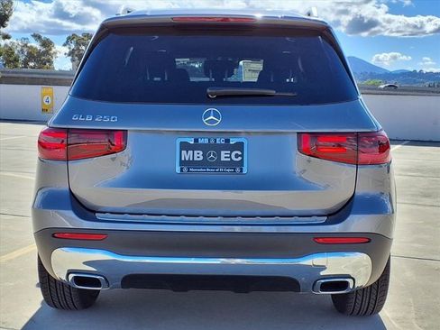 New 2026 Mercedes-Benz GLB 250 image 21