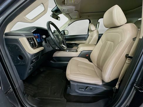 Used 2023 Ford Expedition Max Limited RWD image 13