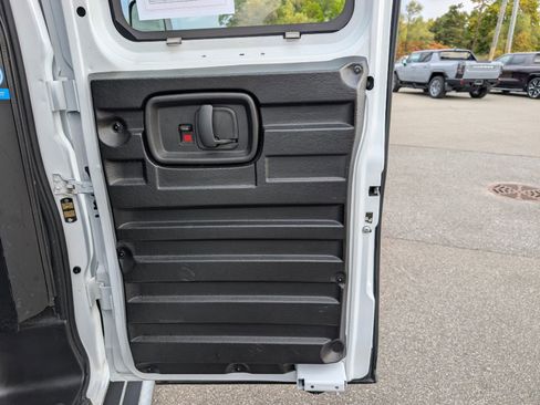 Used 2024 Chevrolet Express 2500 w/ Driver Convenience Package image 19