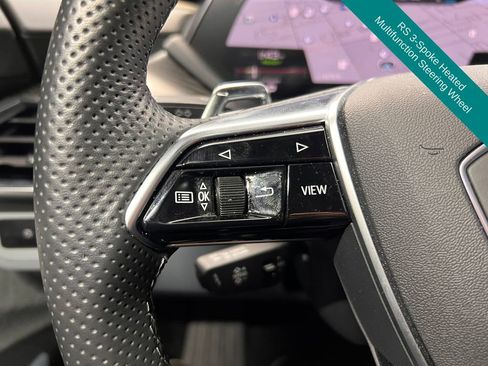 Used 2022 Audi e-tron GT Prestige w/ Prestige Package image 9