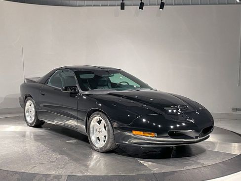 Used 1994 Pontiac Firebird Coupe image 85