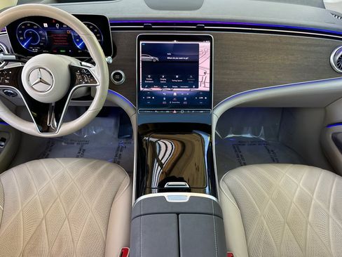 Certified 2023 Mercedes-Benz EQS 450+ 4MATIC Sedan image 15