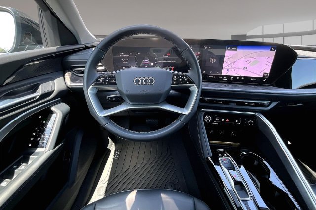 Used 2025 Audi Q5 Premium w/ Convenience Package AWD/4WD image 8