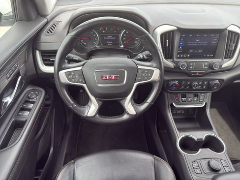 Used 2019 GMC Terrain SLT w/ Preferred Package FWD image 34