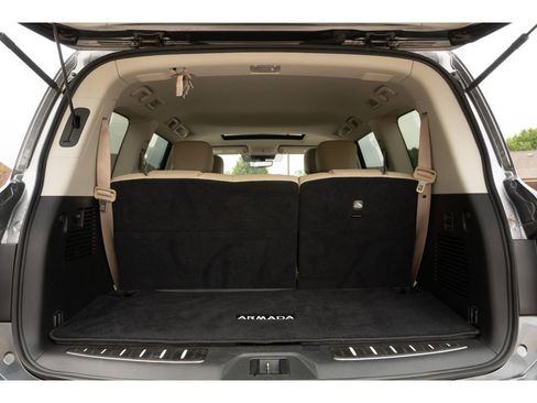 Used 2024 Nissan Armada Platinum w/ Captain's Chairs Package AWD/4WD image 17