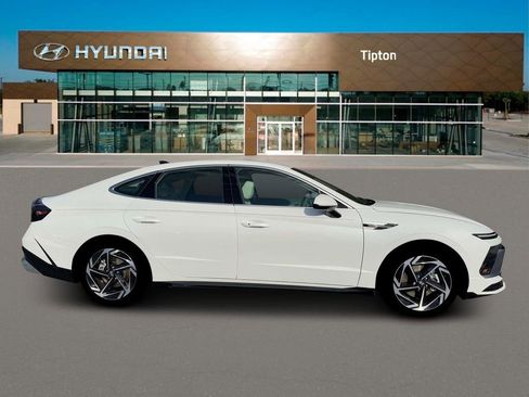 New 2026 Hyundai Sonata SEL FWD image 9