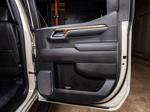 Used 2026 Chevrolet Silverado 1500 High Country w/ High Country Premium Package image 38