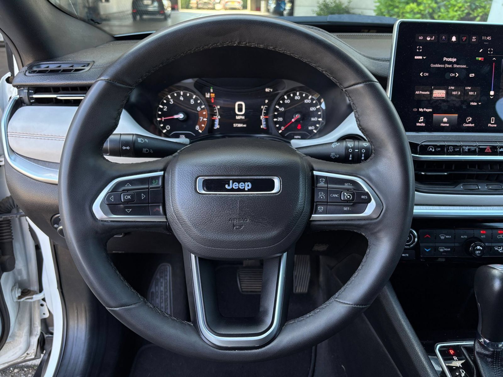 Used 2025 Jeep Compass Limited AWD/4WD image 28