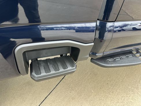 Used 2023 Ford F250 Lariat w/ Lariat Ultimate Package image 6