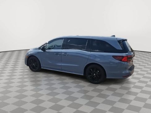 Used 2023 Honda Odyssey Sport image 6