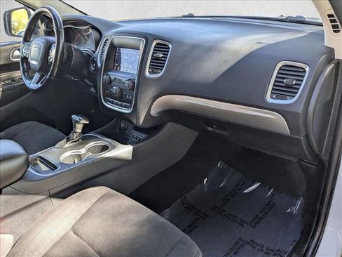 Used 2020 Dodge Durango SXT w/ 3rd Row Seating Group image 26