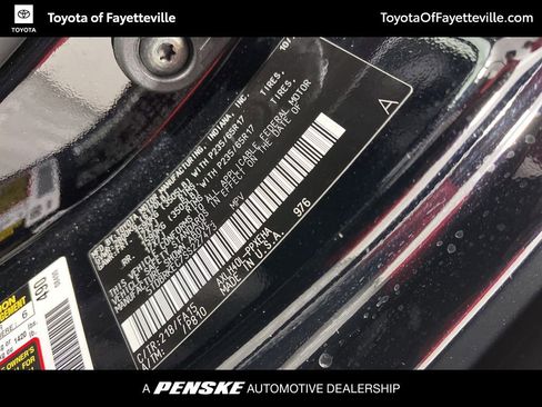 Used 2025 Toyota Sienna LE w/ LE Plus Package image 26