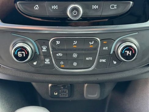 Certified 2023 Chevrolet Traverse RS AWD/4WD image 30
