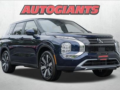 New 2025 Mitsubishi Outlander SE