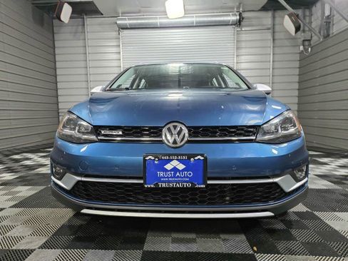 Used 2019 Volkswagen Golf Alltrack SEL image 3