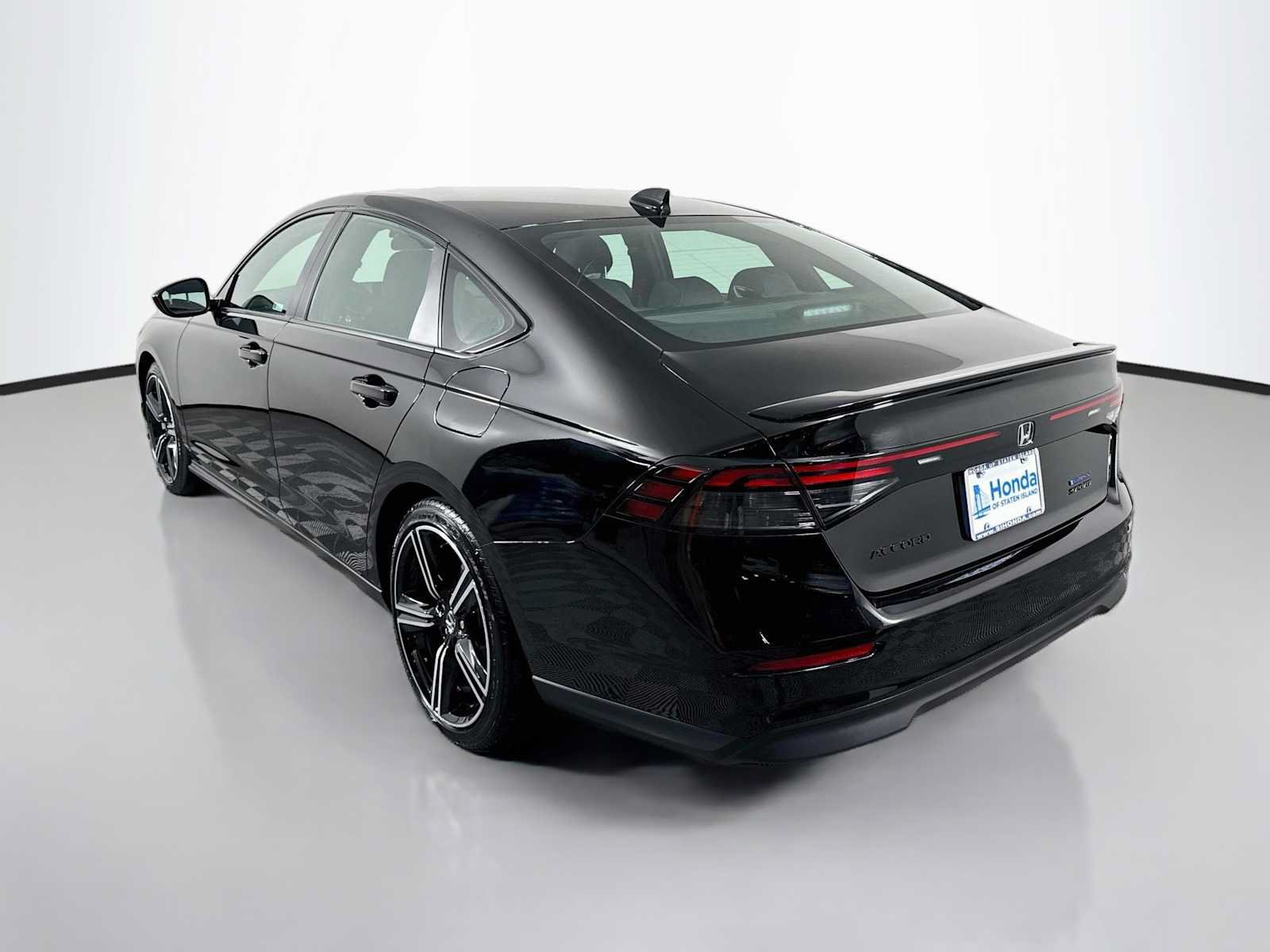 Used 2026 Honda Accord Sport image 5