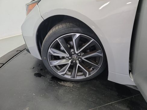 Used 2021 Toyota Corolla SE FWD image 29