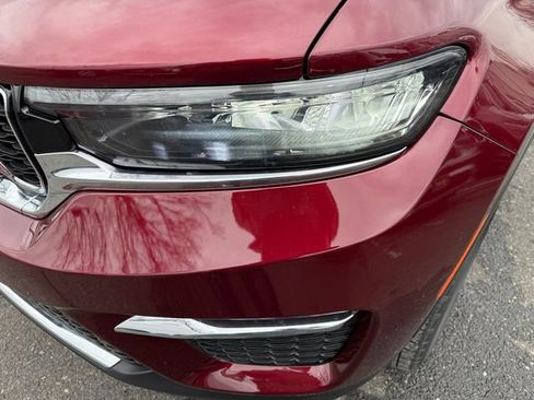 New 2025 Jeep Grand Cherokee Limited image 14