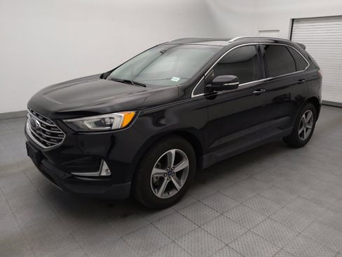 Used 2020 Ford Edge SEL w/ Convenience Package FWD image 2