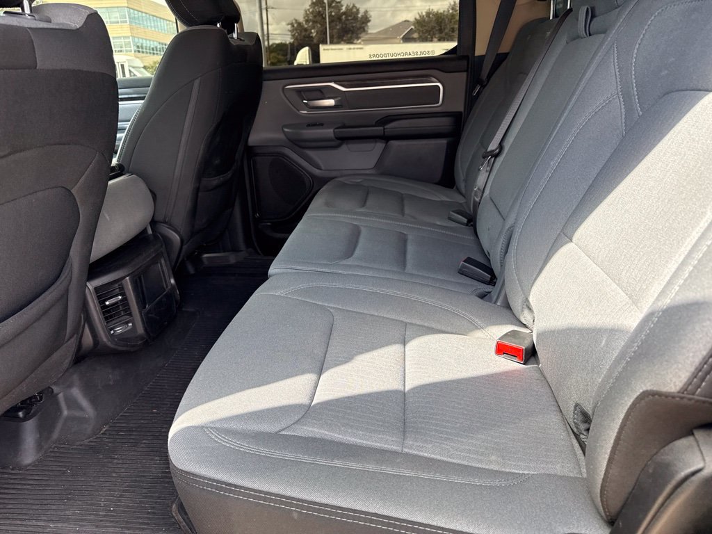 Used 2020 RAM 1500 Big Horn RWD image 15