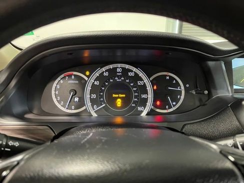 Used 2016 Honda Accord EX-L image 26