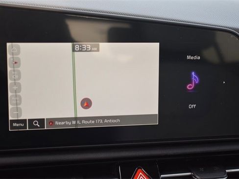 New 2025 Kia Niro EX Touring image 28