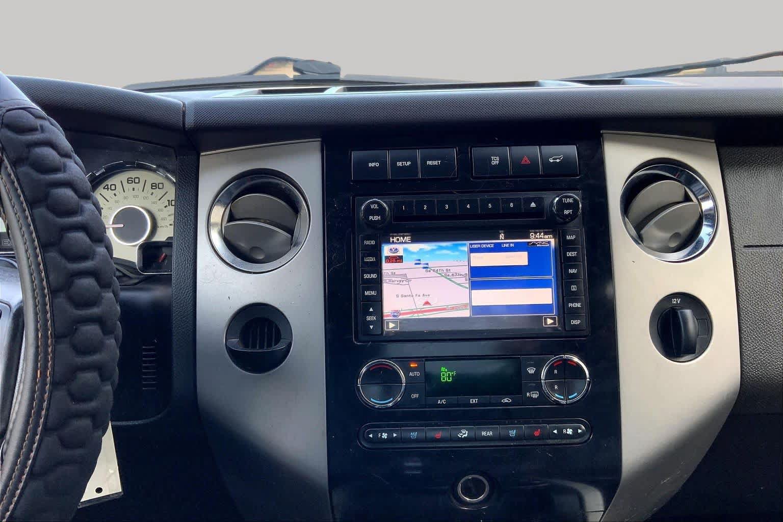 Used 2013 Ford Expedition EL Limited RWD image 6