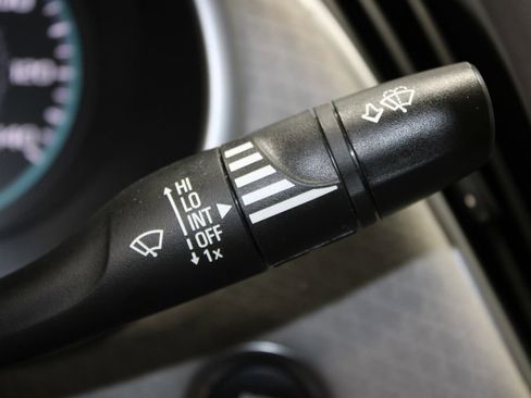 Used 2024 Chevrolet Malibu LT image 32