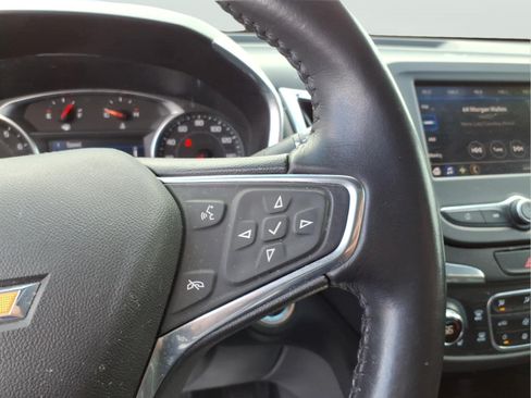 Used 2020 Chevrolet Equinox LT w/ Driver Convenience Package FWD image 16