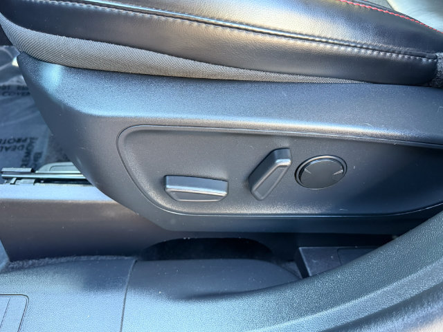 Certified 2025 Ford Escape ST-Line Select AWD/4WD image 15