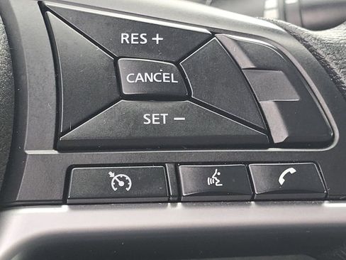 Used 2024 Nissan Altima 2.5 SV image 29